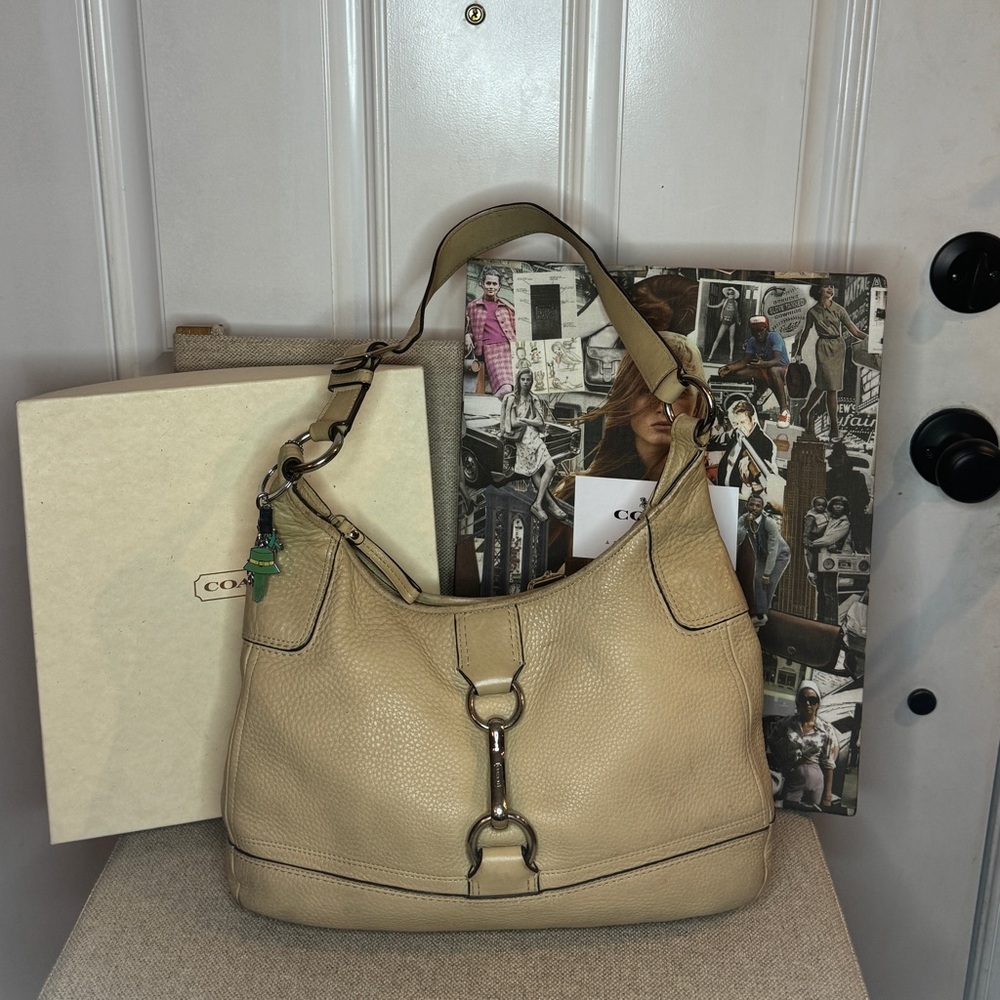 Coach Hamilton Lobster Clasp Y2K shoulder bag!